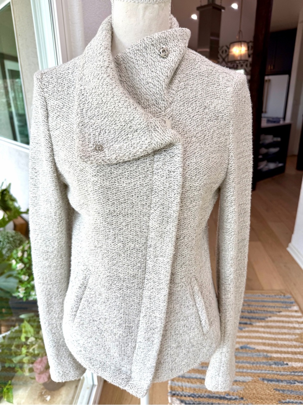 LOFT Womens Cream Textured Collar Jacket Size Small Cotton Blend